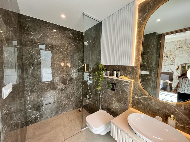 Bathroom, sugee-samruddhi 4 Bedroom 1630 Sq.Ft. Apartment In Shivaji Park Mumbai 10540605