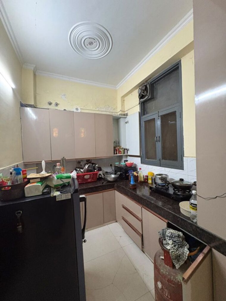 Kitchen, rwa-apartments-sector-47 3 Bedroom 1800 Sq.Ft. Builder Floor In Sector 47 Noida 10540657