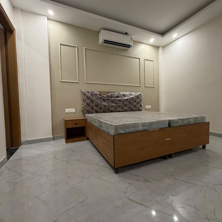 Bedroom, dlf-city-phase-v 2 Bedroom 1200 Sq.Ft. Builder Floor In Dlf Phase V Gurgaon 10540663