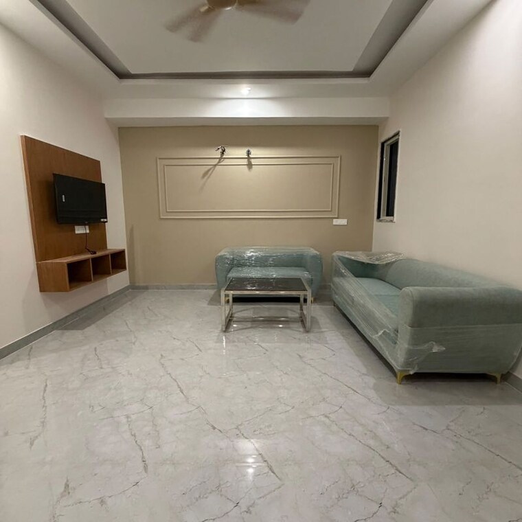  Parking, dlf-city-phase-v 2 Bedroom 1200 Sq.Ft. Builder Floor In Dlf Phase V Gurgaon 10540663