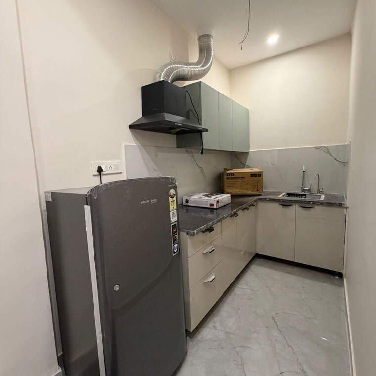 Kitchen, dlf-city-phase-v 2 Bedroom 1200 Sq.Ft. Builder Floor In Dlf Phase V Gurgaon 10540663