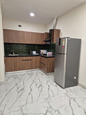 Kitchen in 1 BHK Builder Floor at DLF Atria, Dlf Phase ii – for Rent