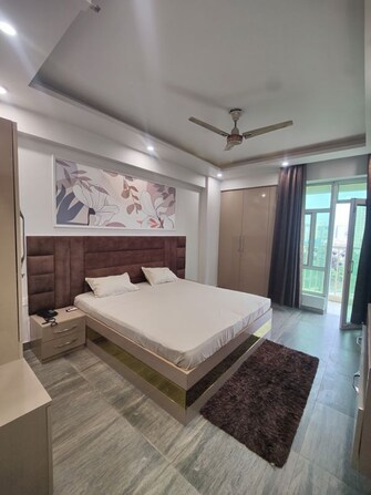 3.5 BHK + Servant Room Apartment For Rent in Gaur City 6th Avenue in Sector 4 Greater Noida, Greater Noida