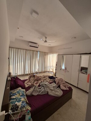 Master Bedroom in 3 BHK Apartment at DLH Legacy, Juhu – for Rent