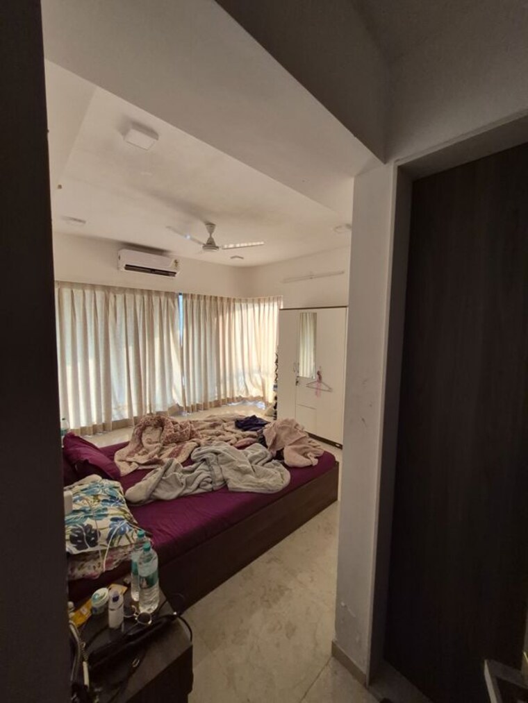 Bedroom, dlh-legacy 3 Bedroom 1950 Sq.Ft. Apartment In Juhu Mumbai 10540697