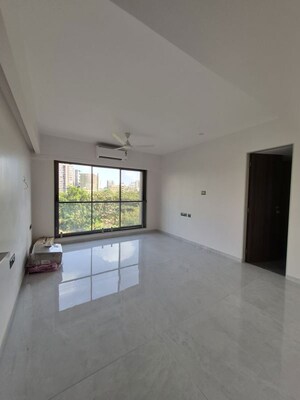 Master Bedroom in 3 BHK Apartment at The Park Residency Andheri, Andheri West – for Rent