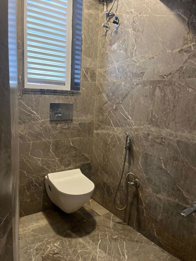 Bathroom, sagar-sanjog-chs 2 Bedroom 760 Sq.Ft. Apartment In Andheri West Mumbai 10540706