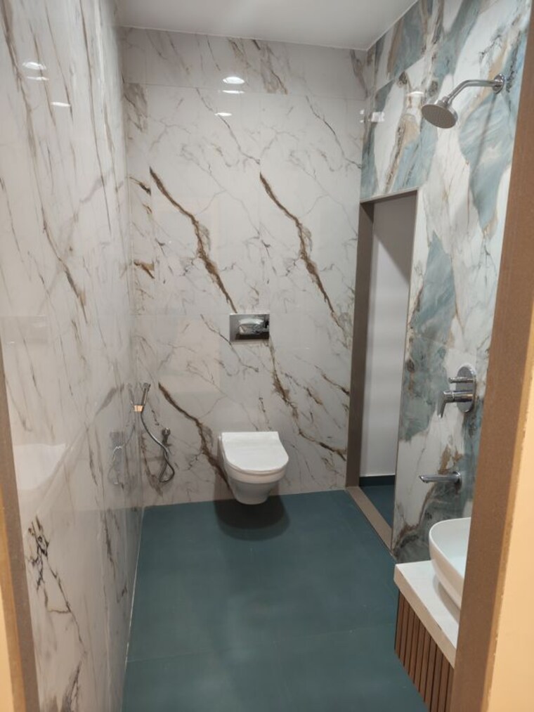 Bathroom, dosti-west-county-phase-4-dosti-pine 2 Bedroom 650 Sq.Ft. Apartment In Balkum Pada Thane 10540710