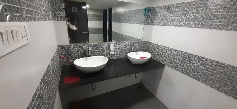 Team Area, dynasty-business-park Commercial Office Space 4900 Sq.Ft. In Andheri East Mumbai 9863654