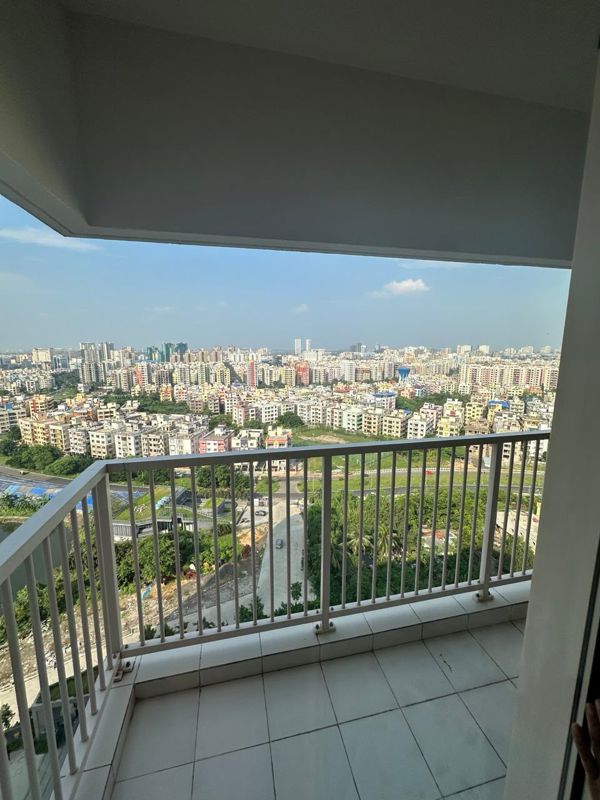 3 BHK 1254 Sq.Ft. Apartment in PS One 10