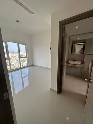 Room in 3 BHK Apartment at PS One 10, New Town – for Sale