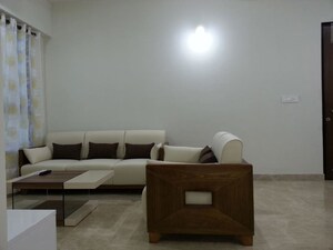 Furnished Amenities in 2 BHK Apartment at Lodha Luxuria, Majiwada – for Rent