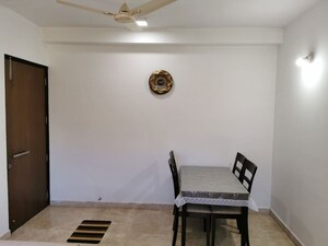 Furnished Amenities in 2 BHK Apartment at Lodha Luxuria, Majiwada – for Rent