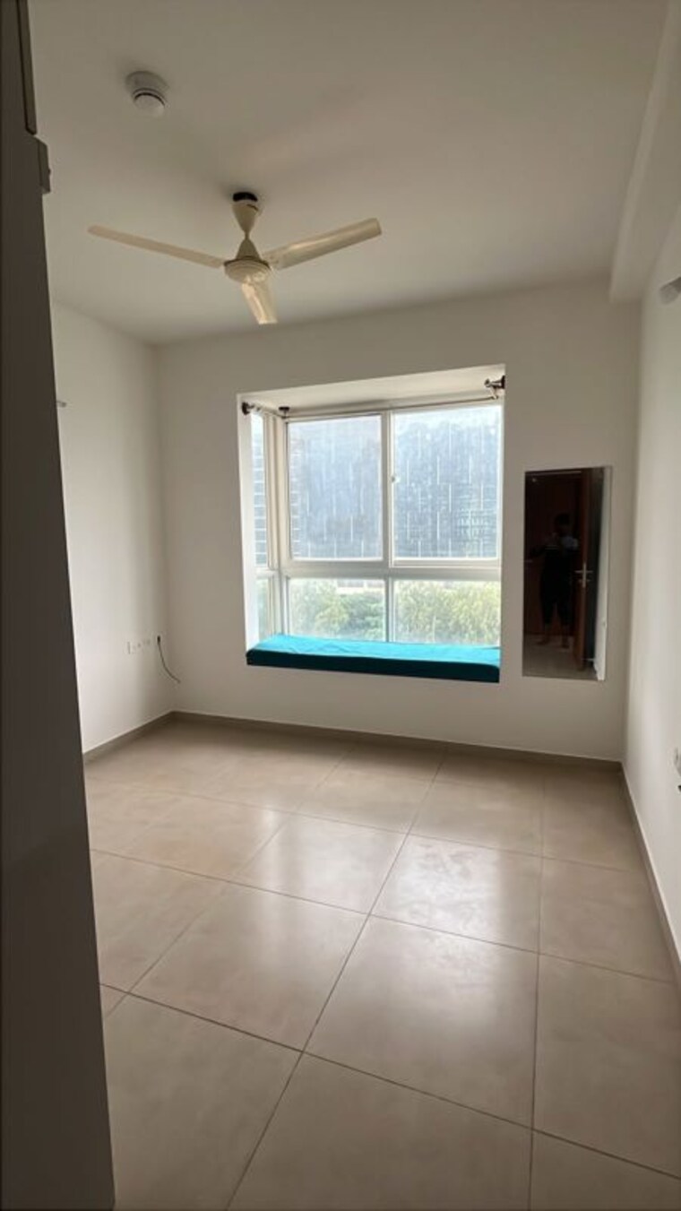 Room, bhartiya-nikoo-homes-phase-2 2 Bedroom 1106 Sq.Ft. Apartment In Thanisandra Main Road Bangalore 10540799