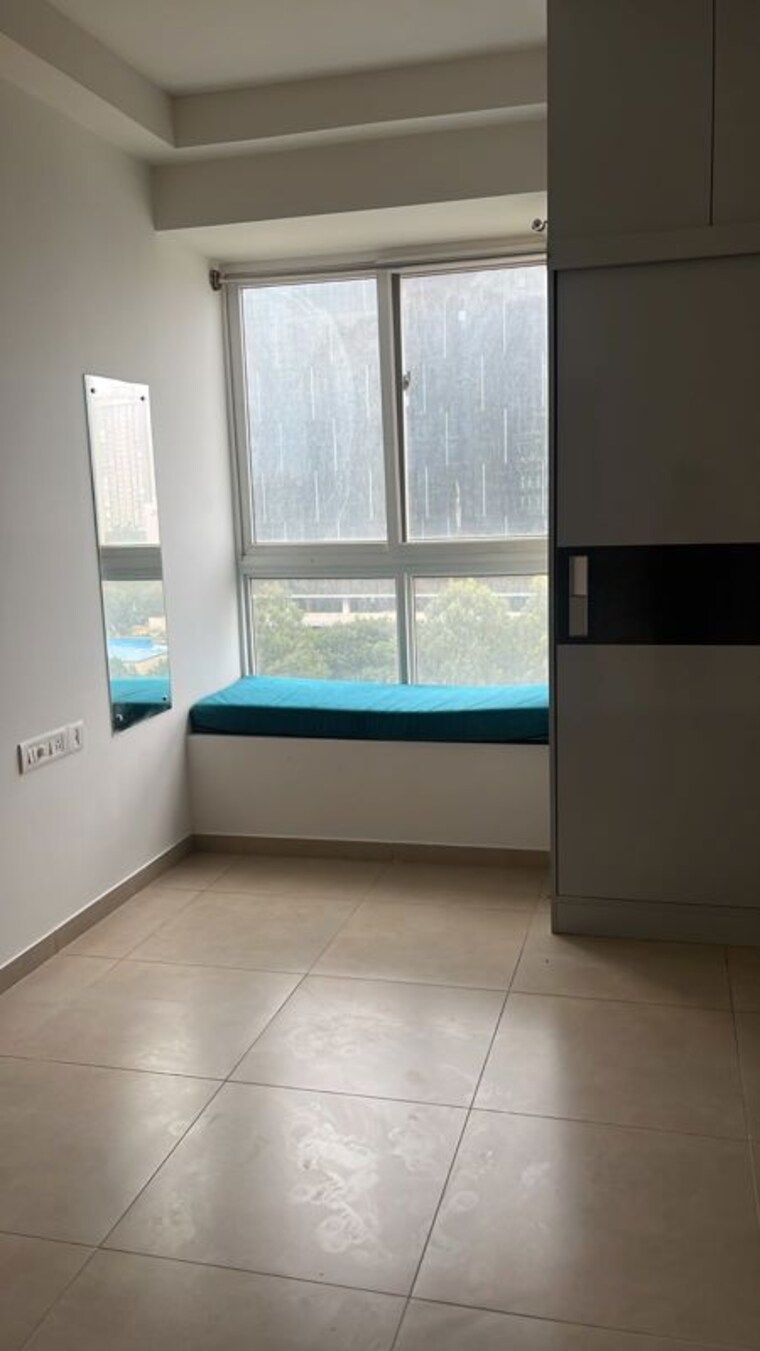 Room, bhartiya-nikoo-homes-phase-2 2 Bedroom 1106 Sq.Ft. Apartment In Thanisandra Main Road Bangalore 10540799