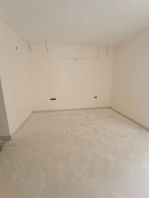 Room in 3 BHK Apartment at Candeur Crescent, Serilingampally – for Sale
