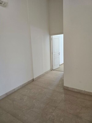 Room in 1 BHK Apartment at AIPL The Peaceful Homes, Sector 70a – for Sale