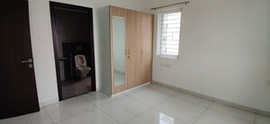 Room in 3 BHK Apartment at Aparna Sarovar Zicon, Nallagandla – for Rent