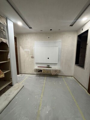 Bathroom in 4 BHK Builder Floor at Rohini Sector 16 – for Sale