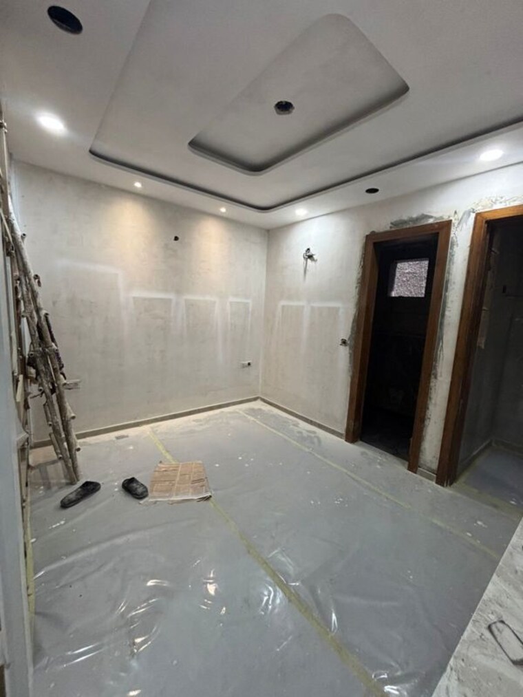 Bathroom, rohini sector 16 4 Bedroom 1600 Sq.Ft. Builder Floor In Rohini Sector 16 Delhi 10532734