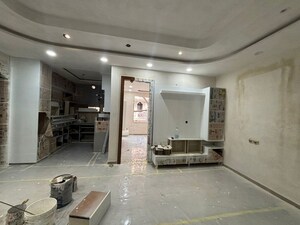 Living Room in 4 BHK Builder Floor at Rohini Sector 16 – for Sale