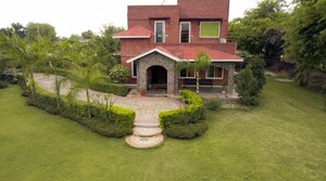 4 BHK Villa – Exterior View View at New Friends Colony - for Sale
