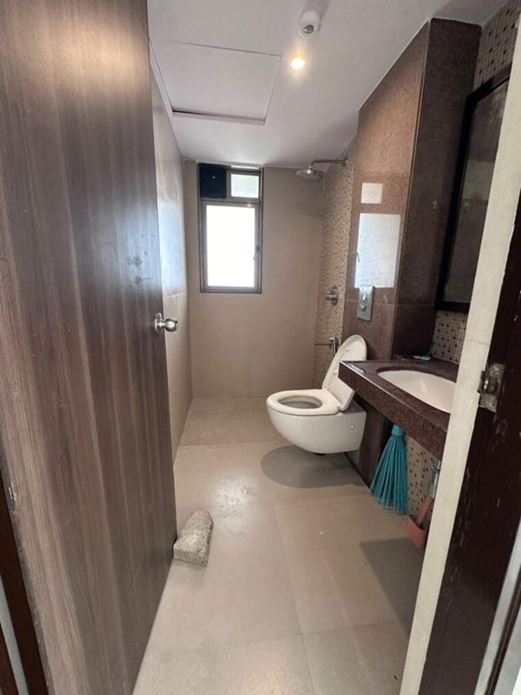 Bathroom, lodha-luxuria-priva 2 Bedroom 811 Sq.Ft. Apartment In Majiwada Thane 10540872