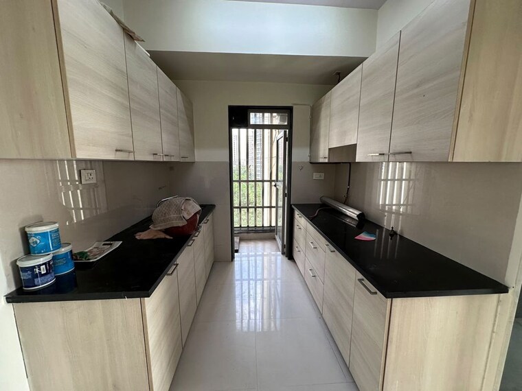Kitchen, lodha-luxuria-priva 2 Bedroom 811 Sq.Ft. Apartment In Majiwada Thane 10540872
