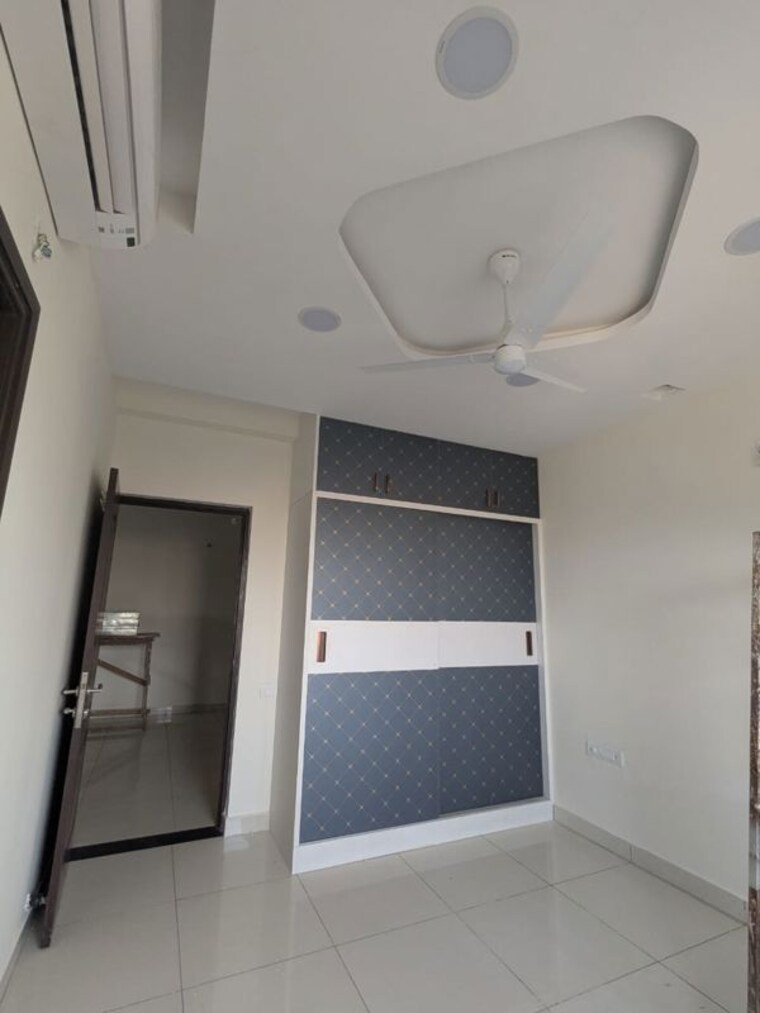 Bathroom, brigade-citadel 3 Bedroom 1793 Sq.Ft. Apartment In Moti Nagar Hyderabad 10540884