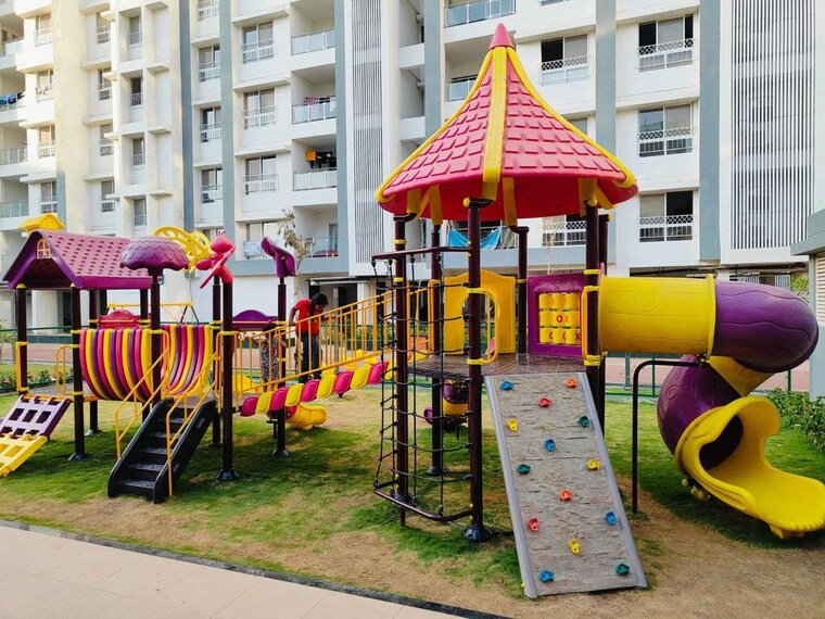 Gym, geras-world-of-joy-l  1600 Sq.Ft. Apartment In Kharadi Pune 10540825