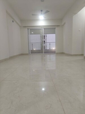 Room in  Apartment at Geras World of Joy L, Kharadi – for Rent