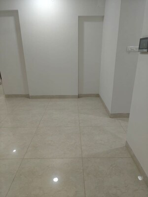 Room in  Apartment at Geras World of Joy L, Kharadi – for Rent