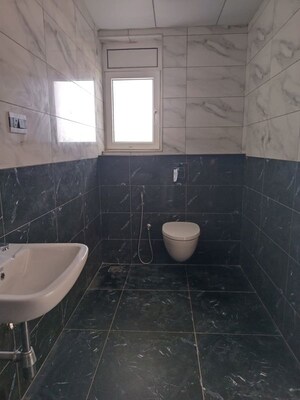 Bathroom in 3 BHK Apartment at Candeur Crescent, Serilingampally – for Sale
