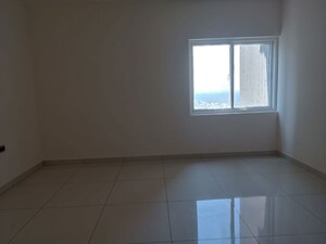 Room in 3 BHK Apartment at Candeur Crescent, Serilingampally – for Sale