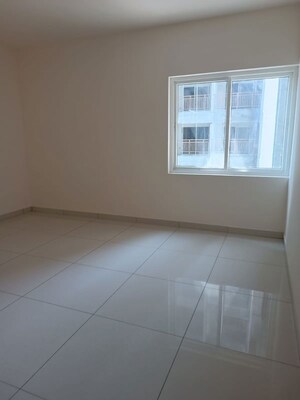 Room in 3 BHK Apartment at Candeur Crescent, Serilingampally – for Sale