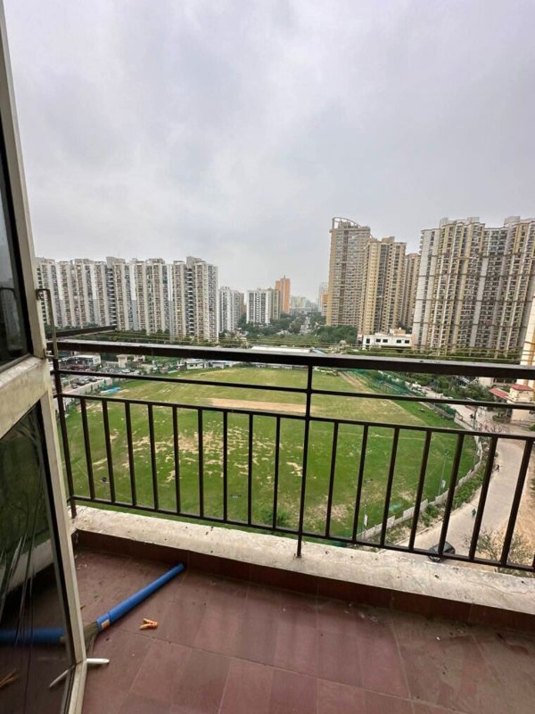 Balcony, paramount-emotions 3 Bedroom 1380 Sq.Ft. Apartment In Sector 1 Greater Noida Greater Noida 10540958