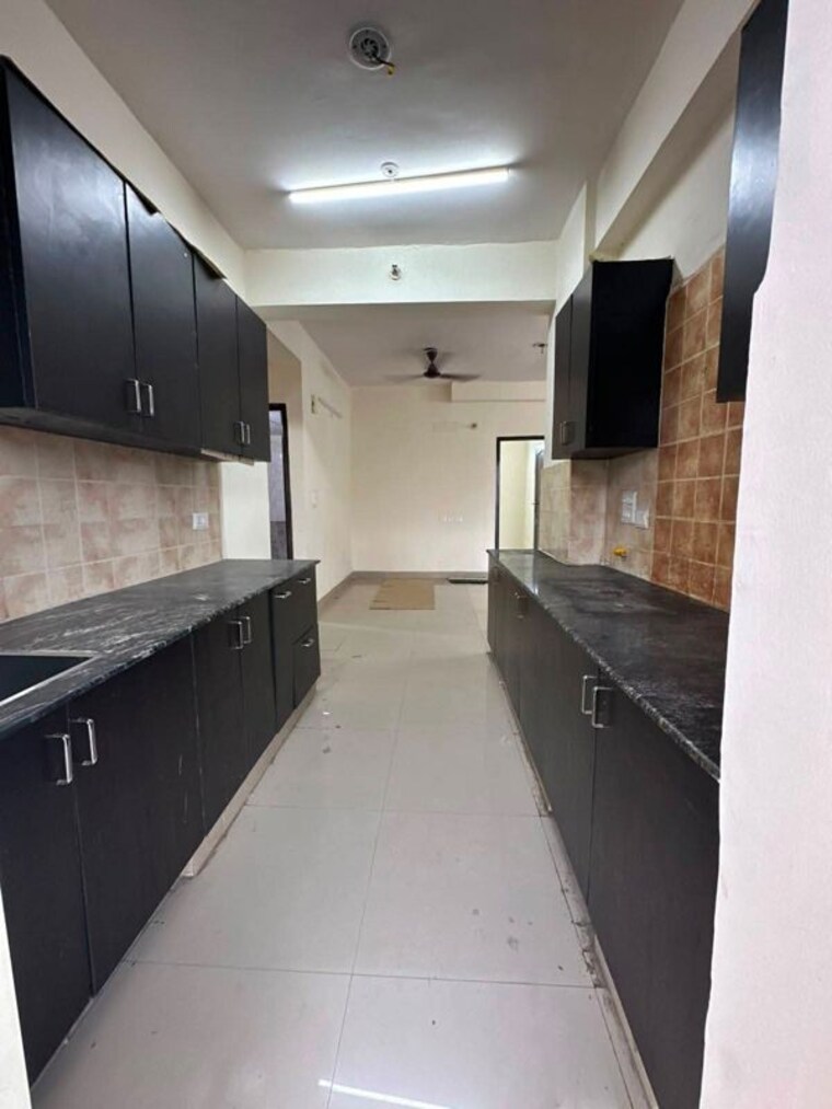 Kitchen, rajhans-residency 3 Bedroom 1450 Sq.Ft. Apartment In Sector 1 Greater Noida Greater Noida 10540981
