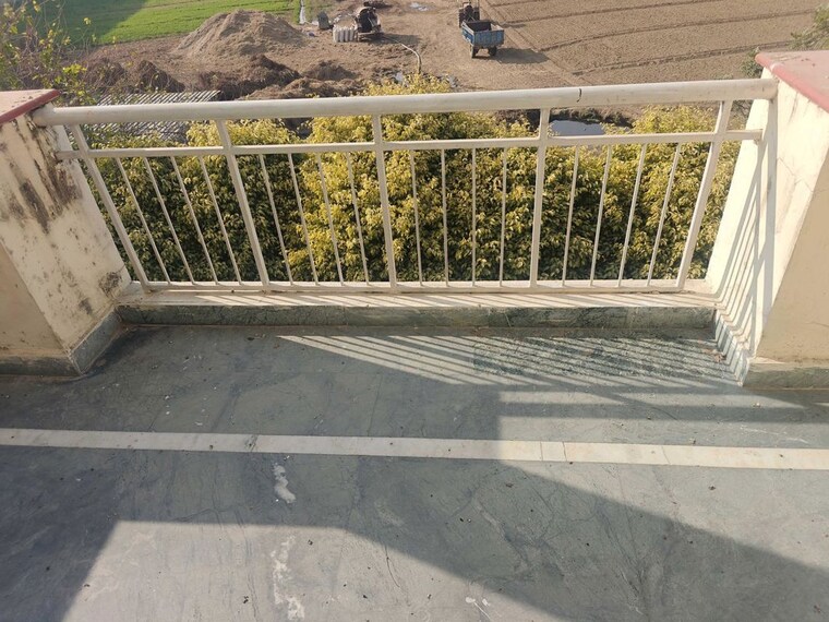 Balcony, ss-almeria 3.5 Bedroom 2000 Sq.Ft. Builder Floor In Sector 84 Gurgaon 10540862