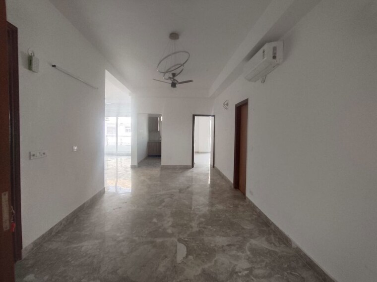 Room, ss-linden 4 Bedroom 2800 Sq.Ft. Builder Floor In Sector 84 Gurgaon 10531577