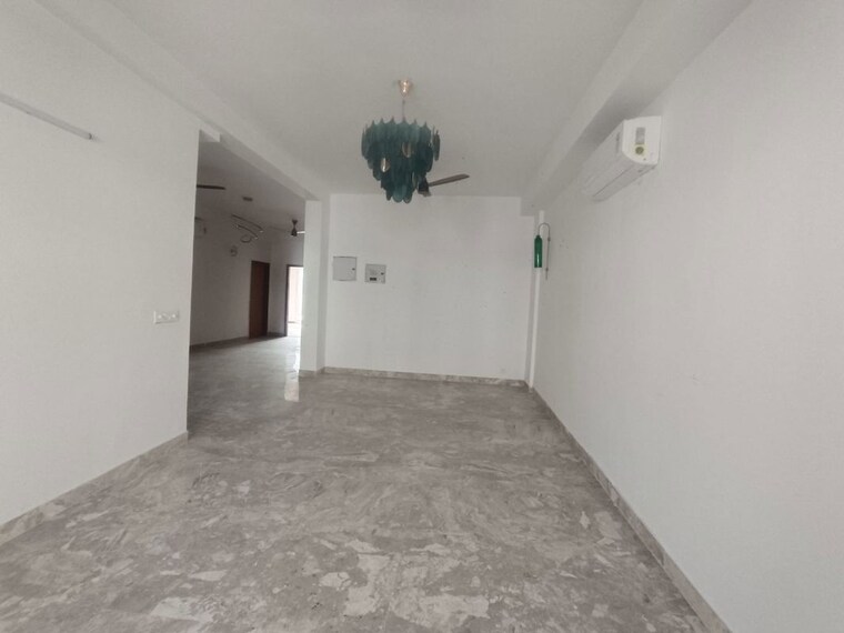 Room, ss-linden 4 Bedroom 2800 Sq.Ft. Builder Floor In Sector 84 Gurgaon 10531577