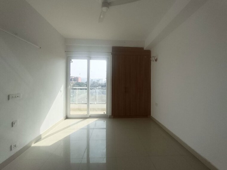 Room, ss-linden 4 Bedroom 2800 Sq.Ft. Builder Floor In Sector 84 Gurgaon 10531577