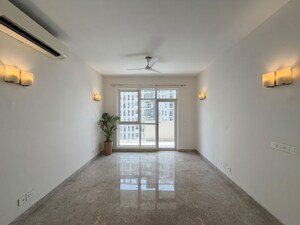 Room in 3 BHK Apartment at Ireo The Corridors, Sector 67a – for Sale