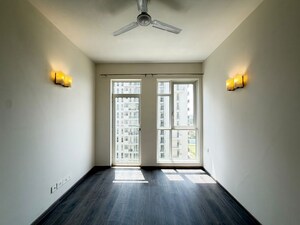 Room in 3 BHK Apartment at Ireo The Corridors, Sector 67a – for Sale