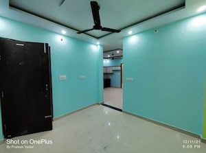 Room in 3 BHK Independent House at Kanpur Road – for Sale