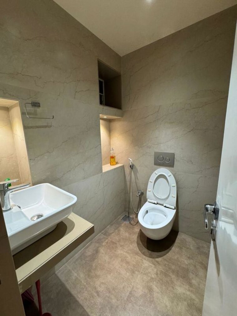 Bathroom, dev-corpora Commercial Office Space 2500 Sq.Ft. In Ganeshwadi Thane 10541019