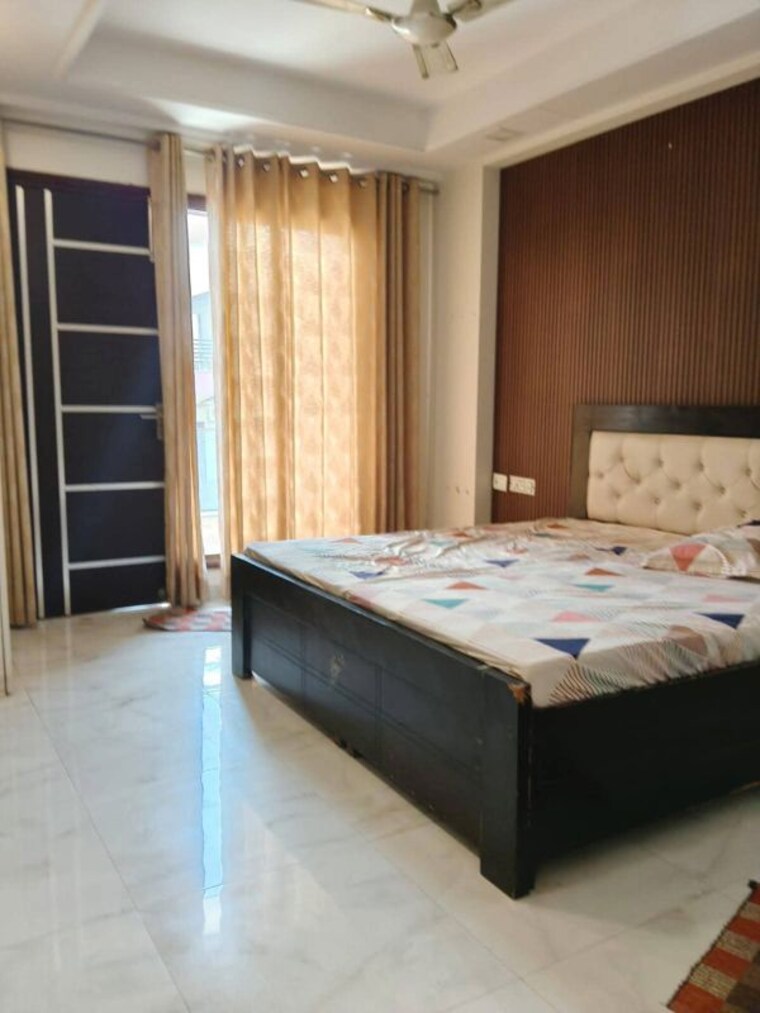 Bedroom, smart-world-orchard 3 Bedroom 1720 Sq.Ft. Apartment In Sector 61 Gurgaon 10541031