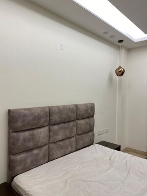 Room in 3 BHK Builder Floor at Ansal Plaza Sector-23, Sector 23 – for Rent