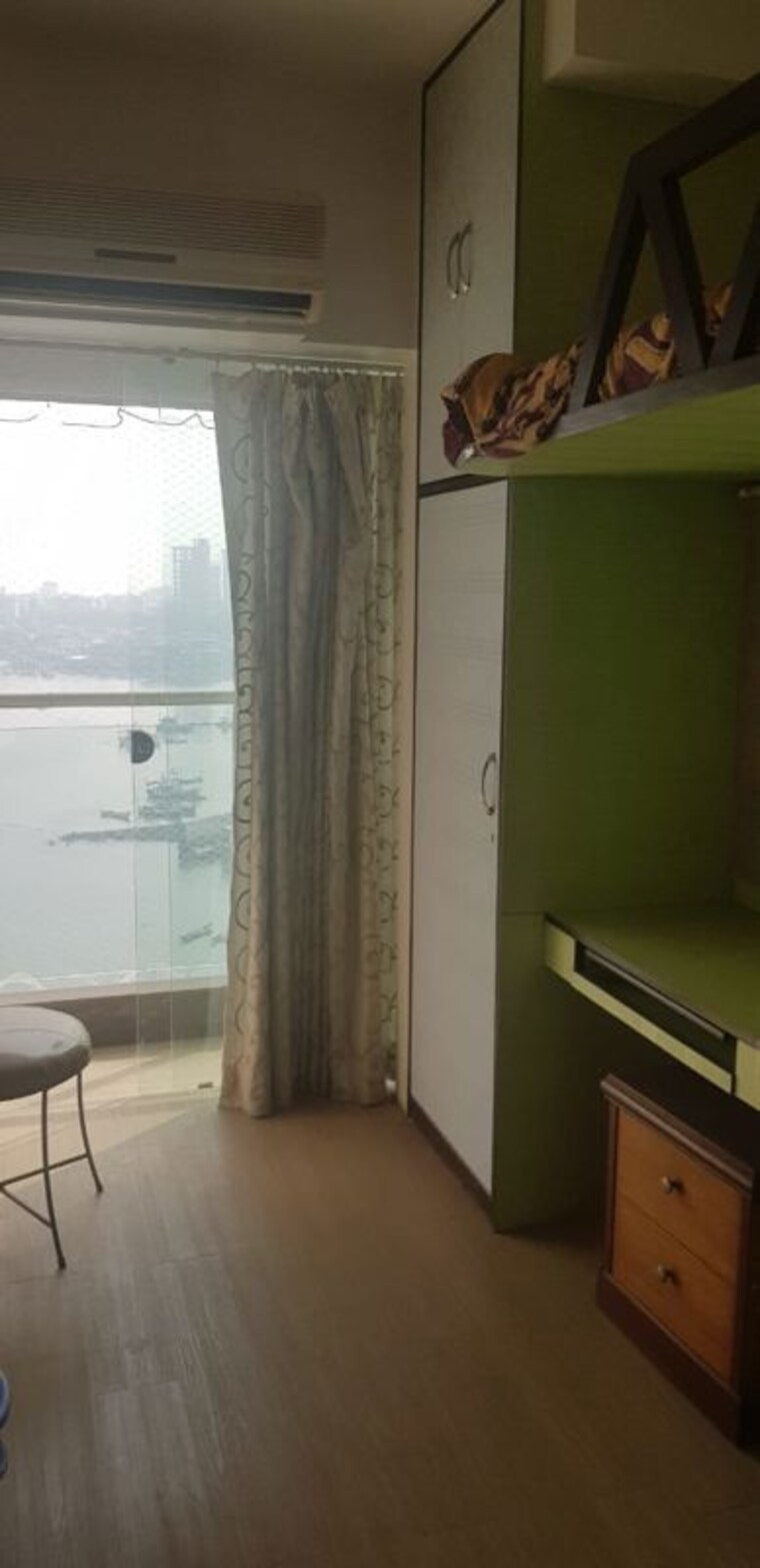 undefined, colaba Studio 300 Sq.Ft. Apartment In Colaba Mumbai 10541050
