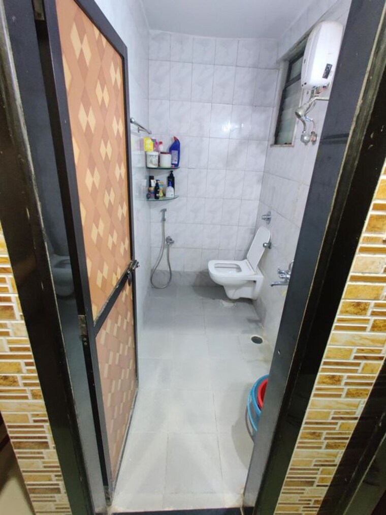 Balcony, saki-vihar-complex 1.5 Bedroom 560 Sq.Ft. Apartment In Chandivali Mumbai 10541073