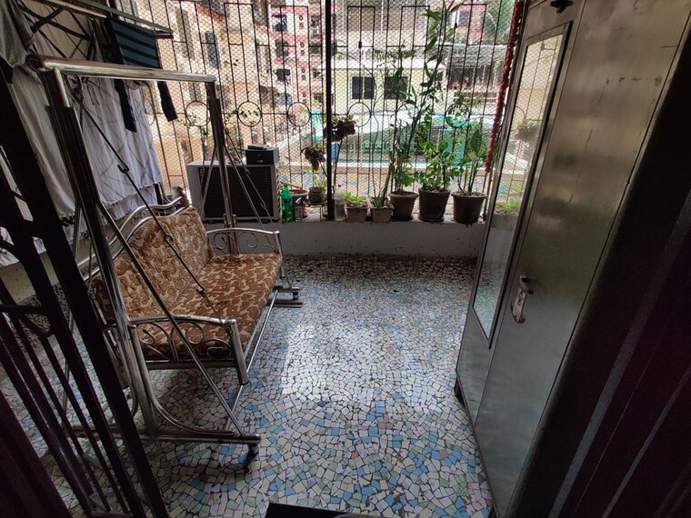 Balcony, saki-vihar-complex 1.5 Bedroom 560 Sq.Ft. Apartment In Chandivali Mumbai 10541073